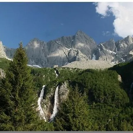 Ampio Tra & Monti Verceia